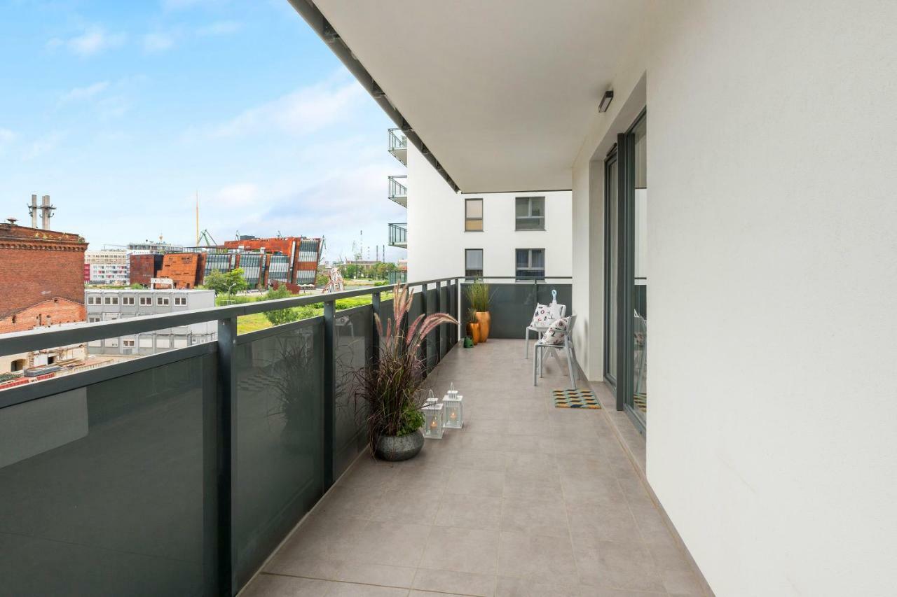 Via Apartments Deluxe Гданьск Экстерьер фото